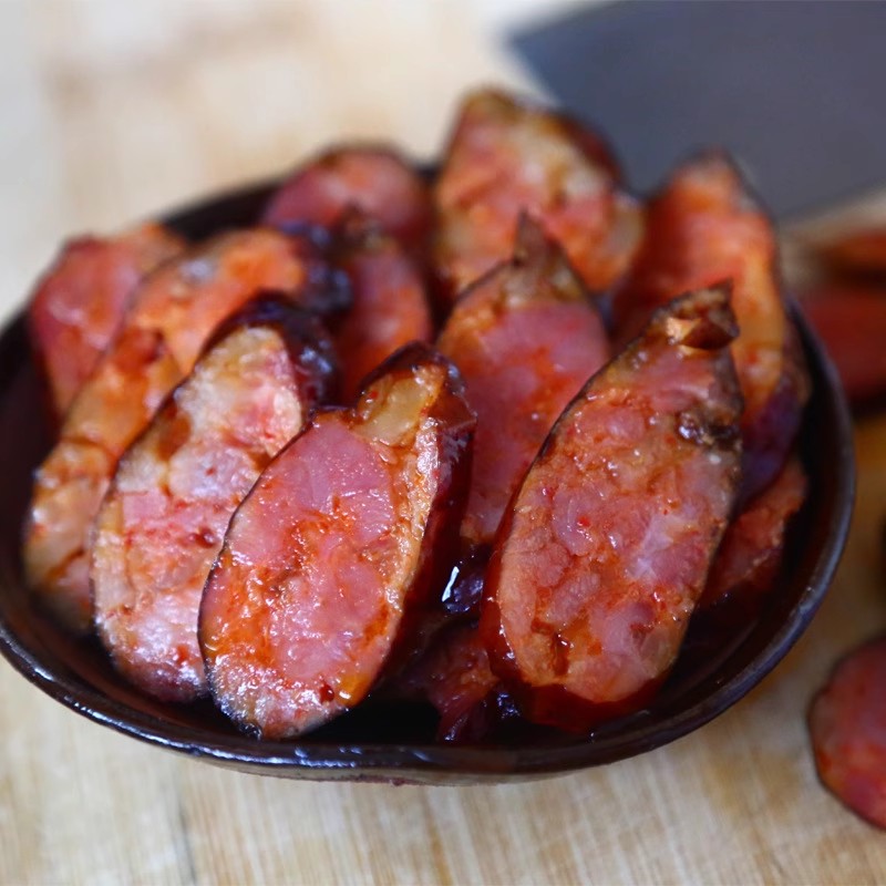 四川麻辣香肠重庆特产纯肉川味风干辣肠农家自制湖南烟熏腊肉排骨